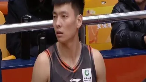 王濛谈赛制争议：韩国犯规非独因，心态调整关键在200米赛制变革